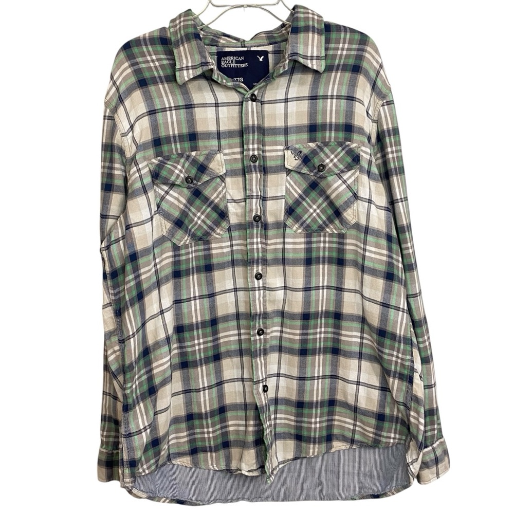 American Eagle Outfitters Plaid Long Sleeve Button Shirt